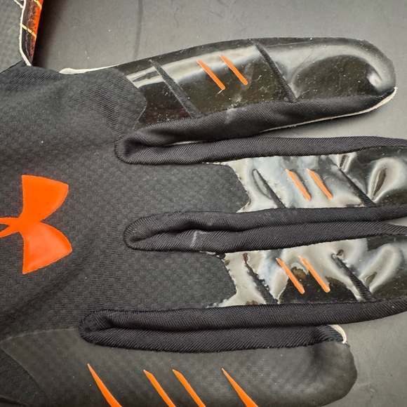 Under Armour UA F7 Men’s Football Gloves w/Gluegrip Size LG Limited Edition- EUC - Picture 4 of 13